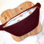 Banane velours aubergine